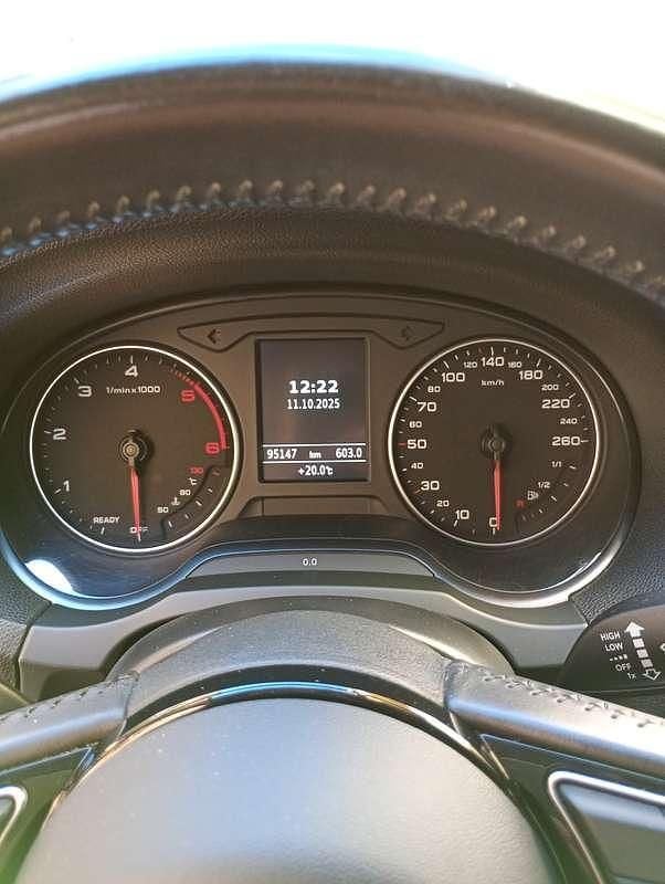 Usata Audi A3 Ambiente 110 CV (80 kW) 2016 Blu/azzurro Berlina