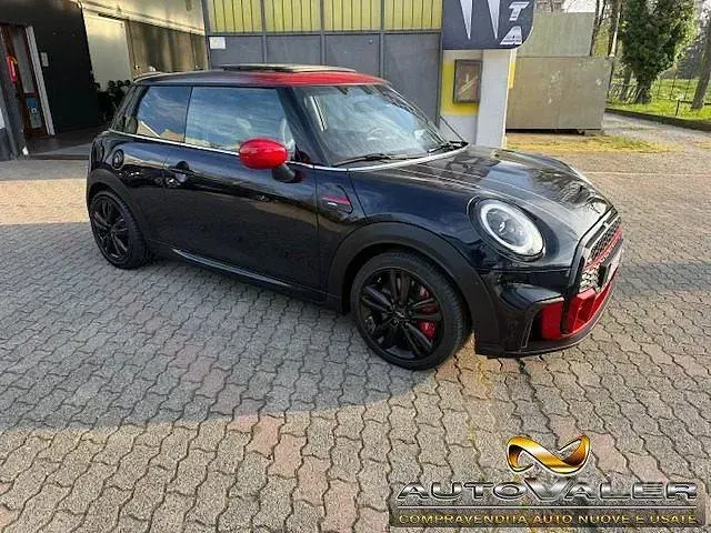 Usata Mini John Cooper Works 231 CV (169 kW) 2023 Blu scuro Utilitaria