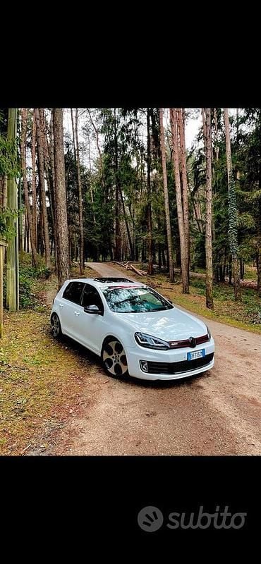 Usata VW Golf VI GTI 211 CV (155 kW) 2011 Bianco Utilitaria
