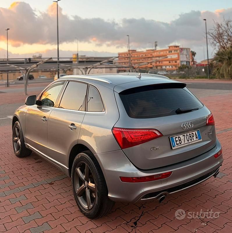 Usata Audi Q5 S-Line 2011 Grigio SUV