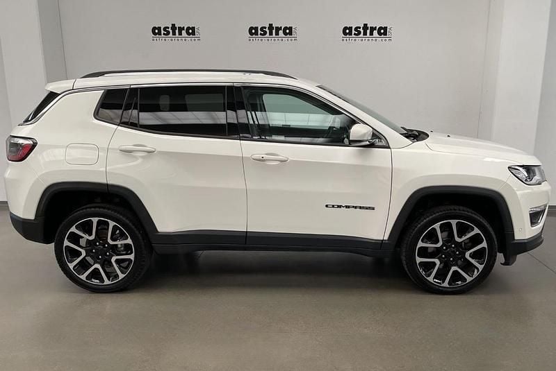 Usata Jeep Compass Limited 140 CV (102 kW) 2018 Bianco SUV