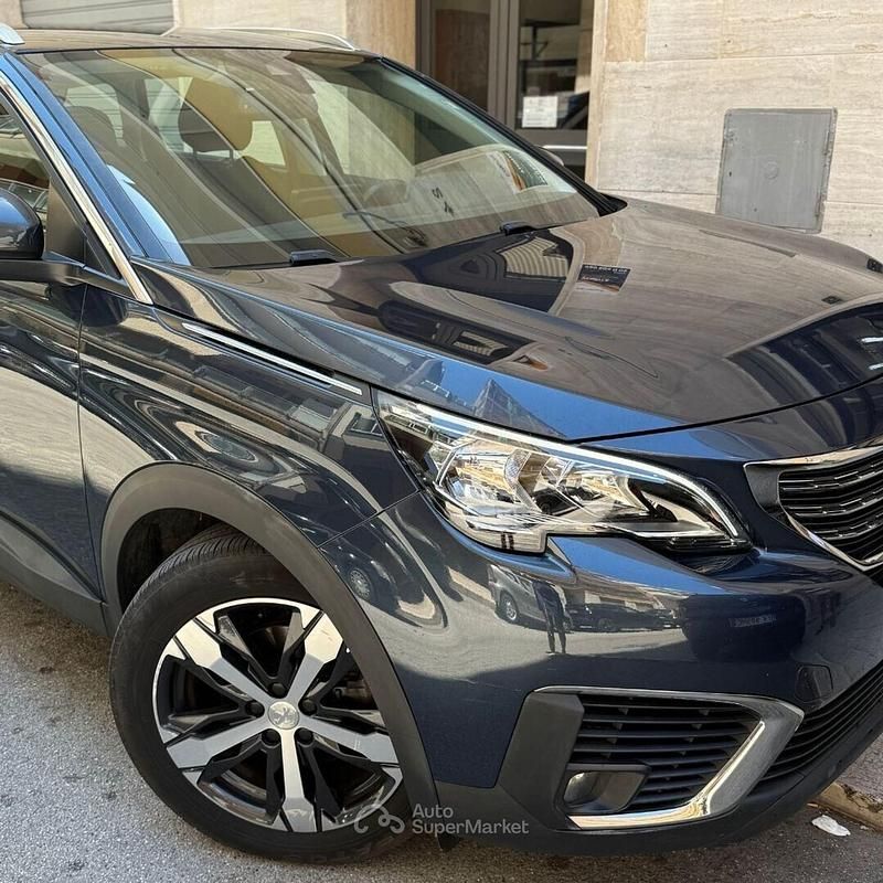 Usata Peugeot 5008 Allure 131 CV (96 kW) 2018 Blu Monovolume