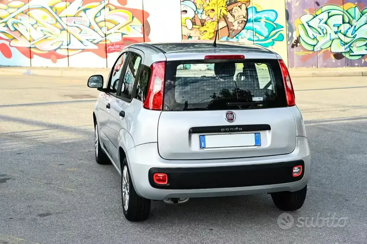 Usata Fiat Panda 69 CV (50 kW) 2016 Grigio Utilitaria