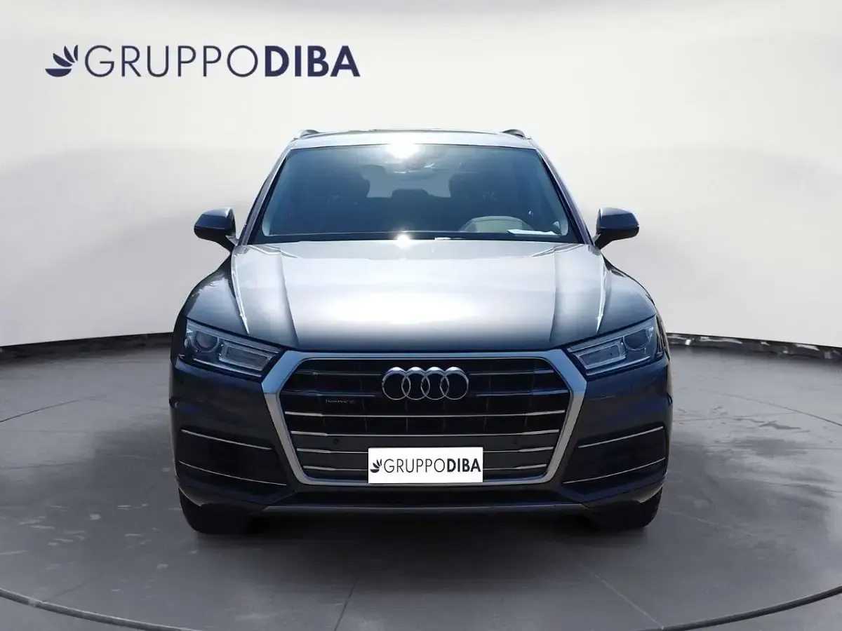 Usata Audi Q5 Sport 190 CV (139 kW) 2019 Grigio SUV