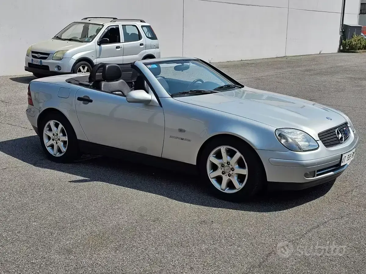 Usata Mercedes SLK200 192 CV (141 kW) 1997 Bluazzurro Cabrio