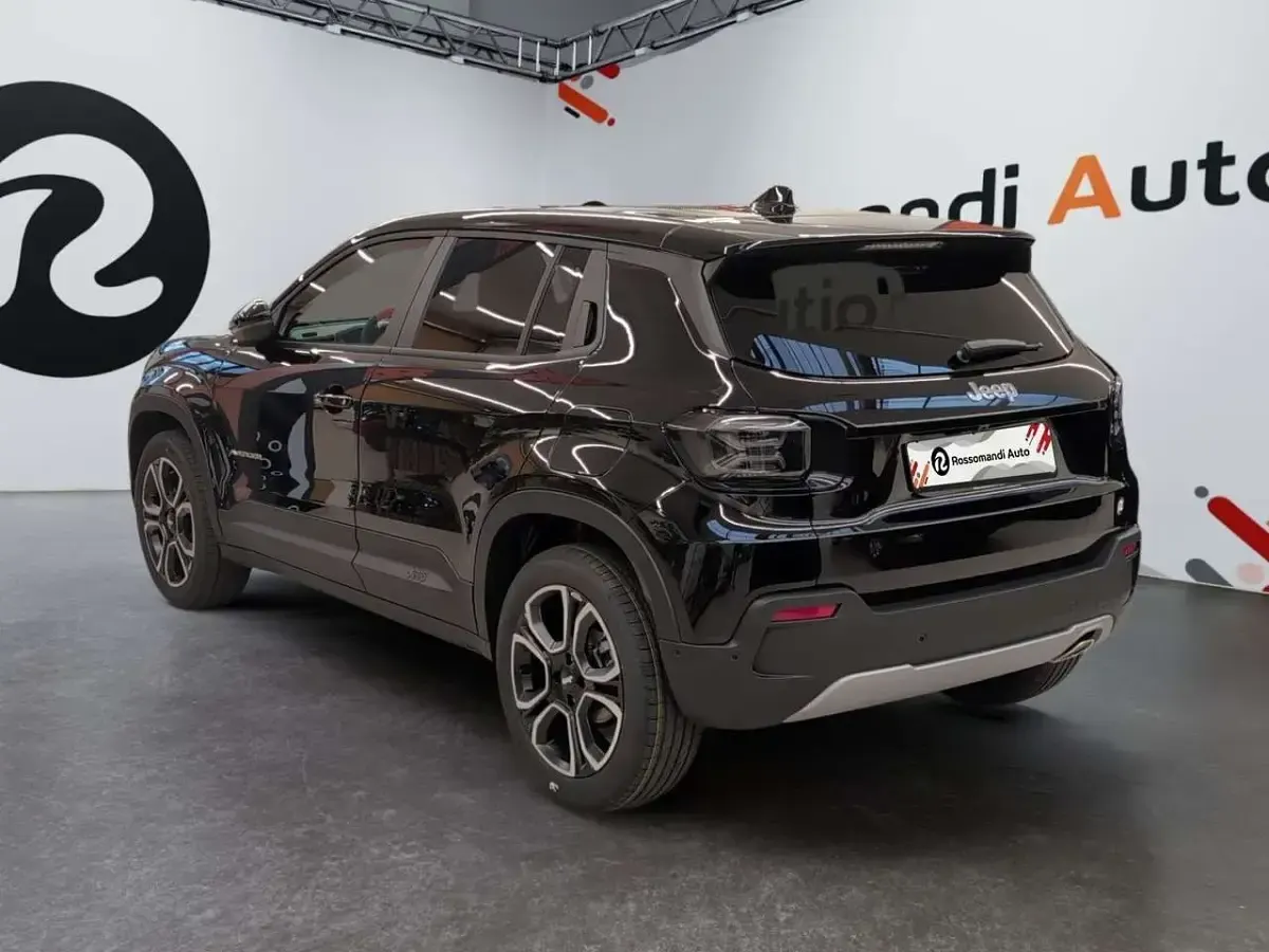 Novo Jeep Avenger Summit 101 HP (74 kW) 2025 Preto SUV