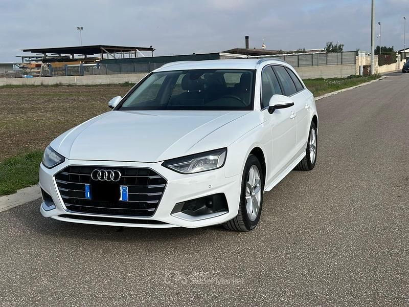 Usata 2021 Audi A4 S-Line Station wagon | 12.500 € (Ottimo prezzo) - Immagine 1/4