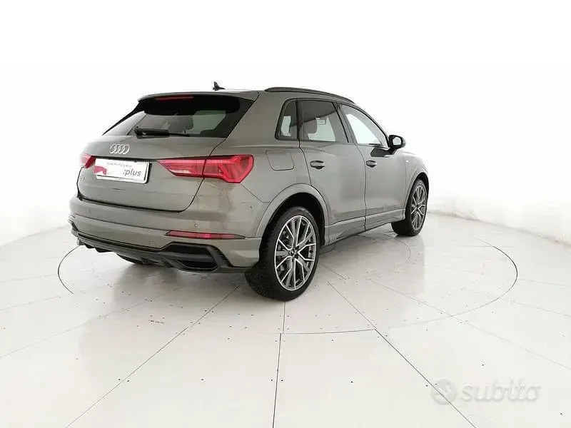 Usata Audi Q3 S-Line 150 CV (110 kW) 2020 Grigio SUV