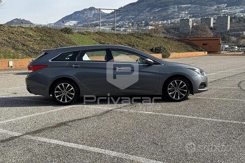 Usata Hyundai i40 Comfort 141 CV (103 kW) 2017 Grigio Station wagon