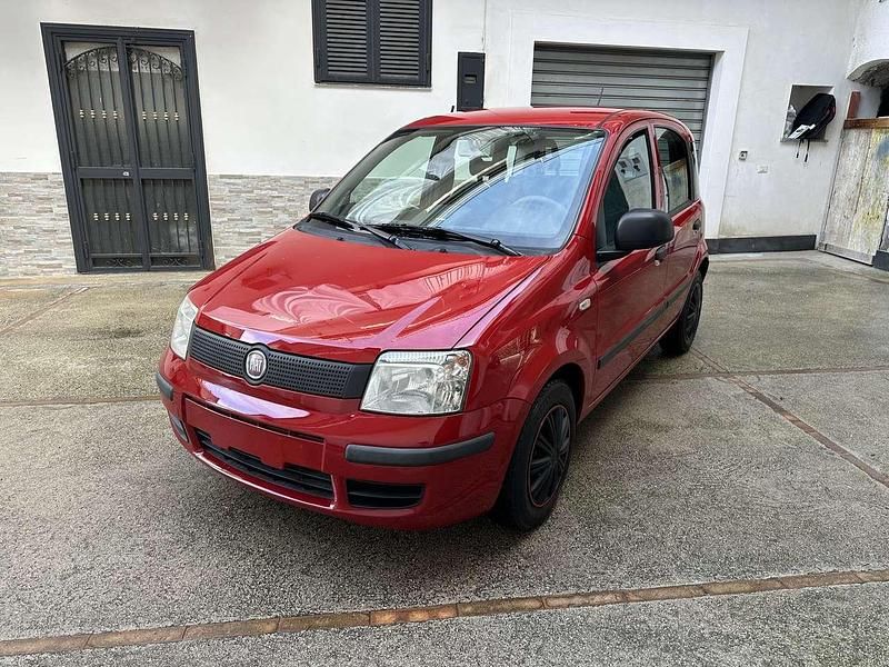 Usata Fiat Panda 69 CV (50 kW) 2011 Rosso Utilitaria