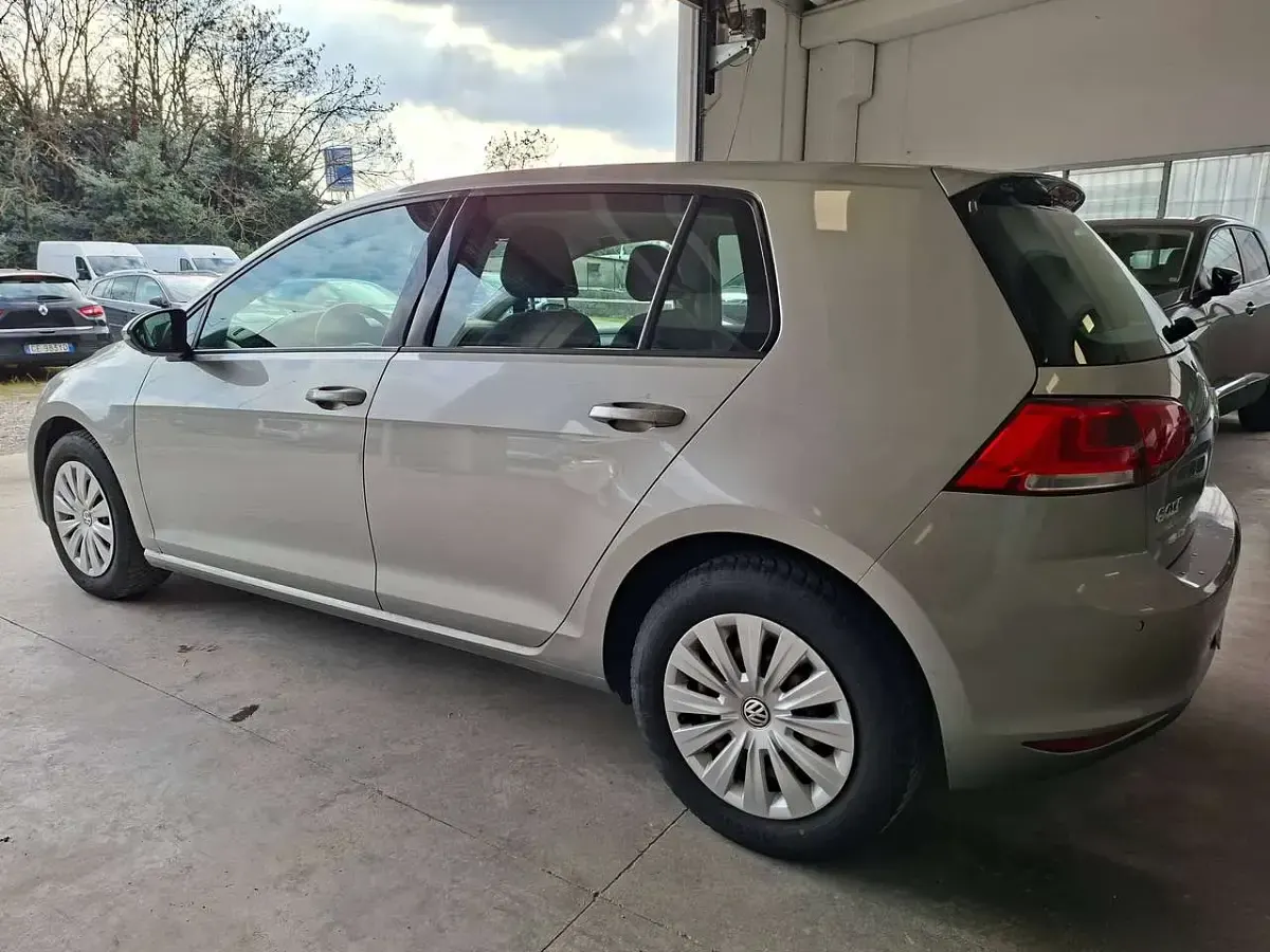 Usata VW Golf VII 90 CV (66 kW) 2015 Grigio Berlina