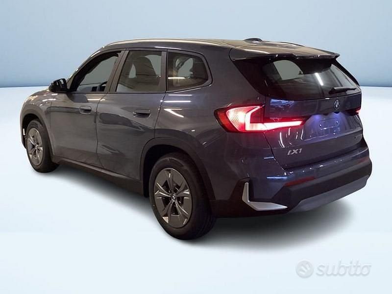 Usata BMW iX1 230 kW (313 CV) 2024 Grigio SUV