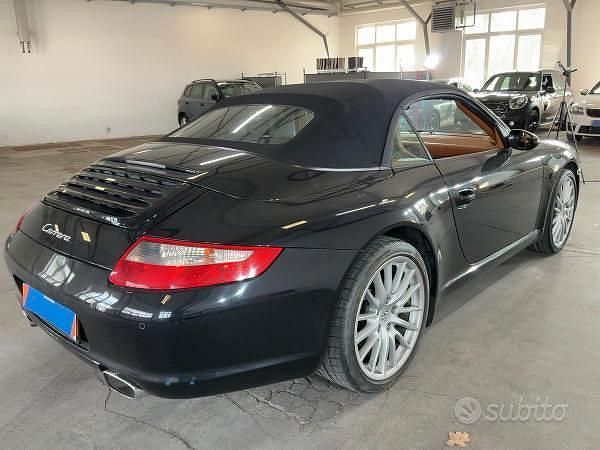 Usata Porsche 911 Carrera Cabriolet 325 CV (239 kW) 2008 Nero Cabrio