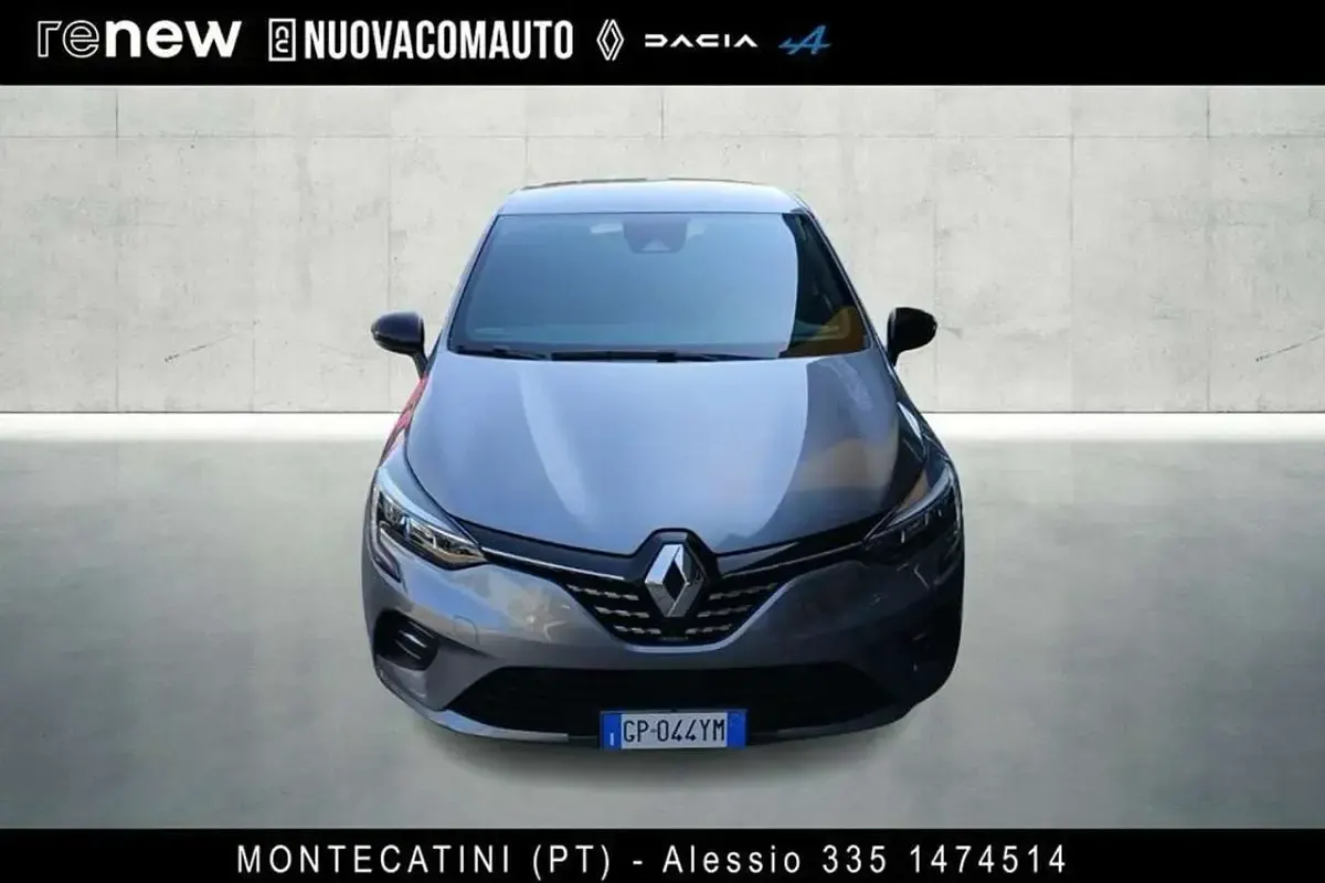 Usata Renault Clio V Techno 101 CV (74 kW) 2023 Grigio Berlina