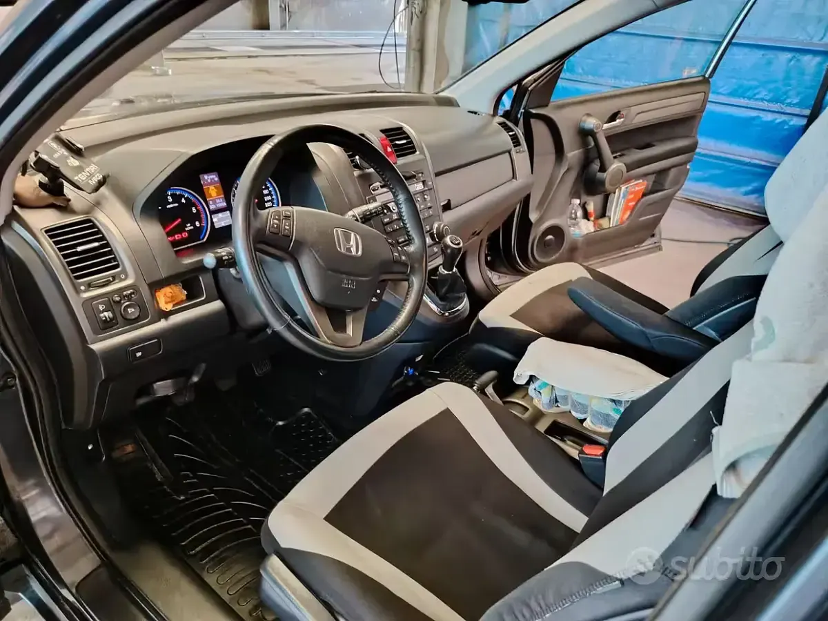 Usata Honda CR-V 150 CV (110 kW) 2010 Giallo SUV