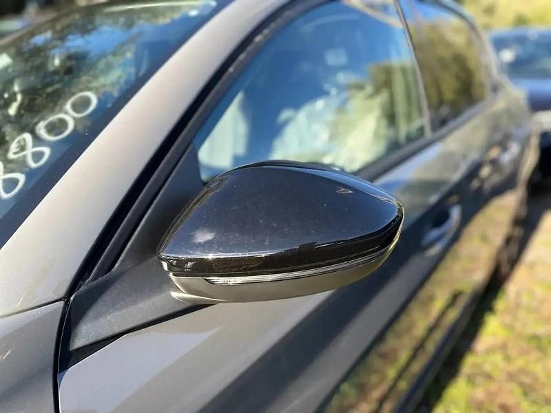 Usata Peugeot 208 Allure 110 CV (80 kW) 2025 Grigio Utilitaria