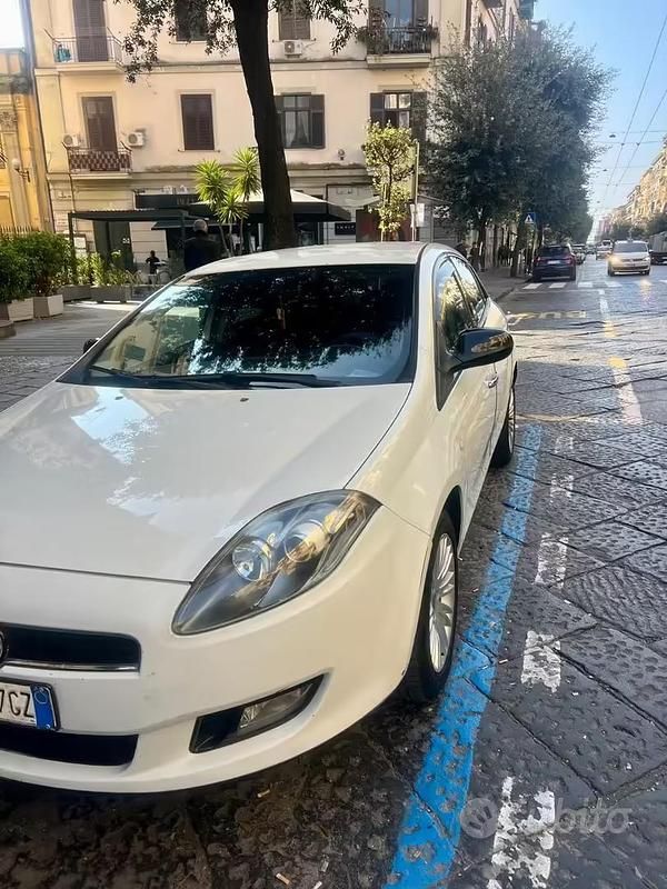Usata Fiat Bravo 120 CV (88 kW) 2013 Bianco Utilitaria