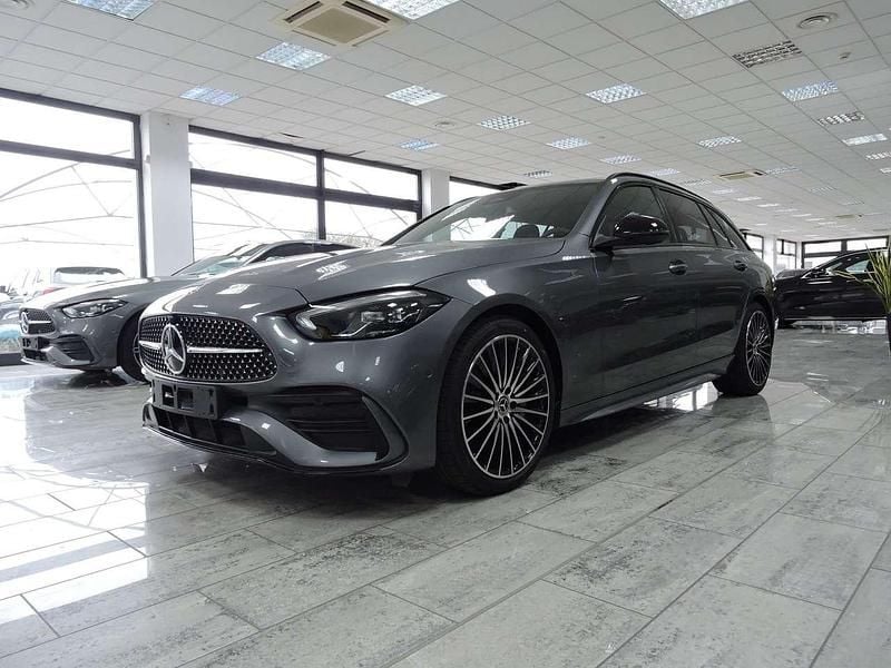 Grigio Nuova 2025 Mercedes C220 Advanced Station wagon | 51.900 € (Buon prezzo) - Immagine 1/4