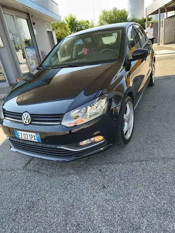 Usata VW Polo Comfortline 75 CV (55 kW) 2015 Berlina