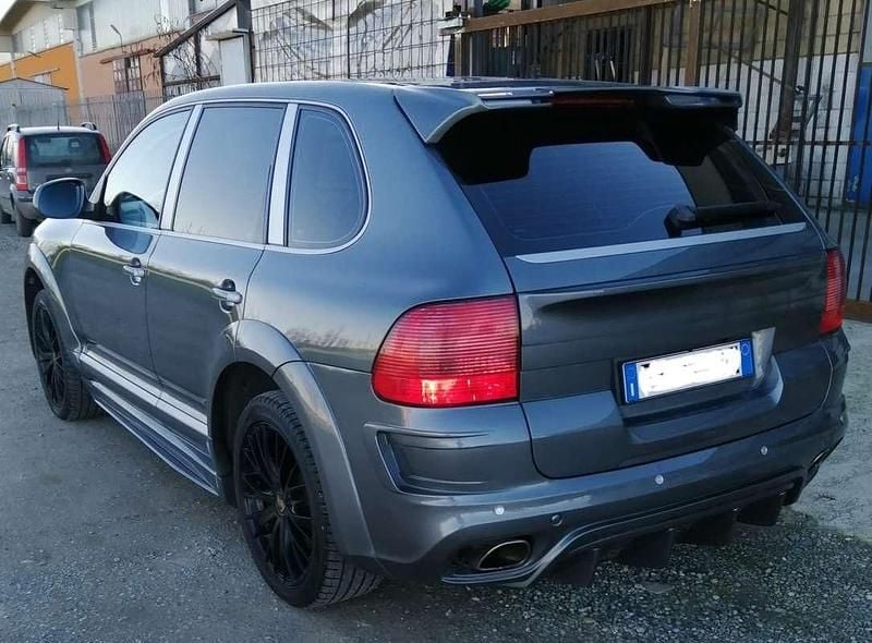 Usata Porsche Cayenne 250 CV (183 kW) 2006 Grigio SUV