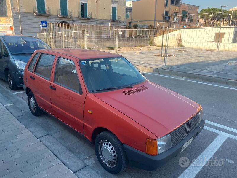 Usato 1988 Fiat Uno Benzin (3.000 €)