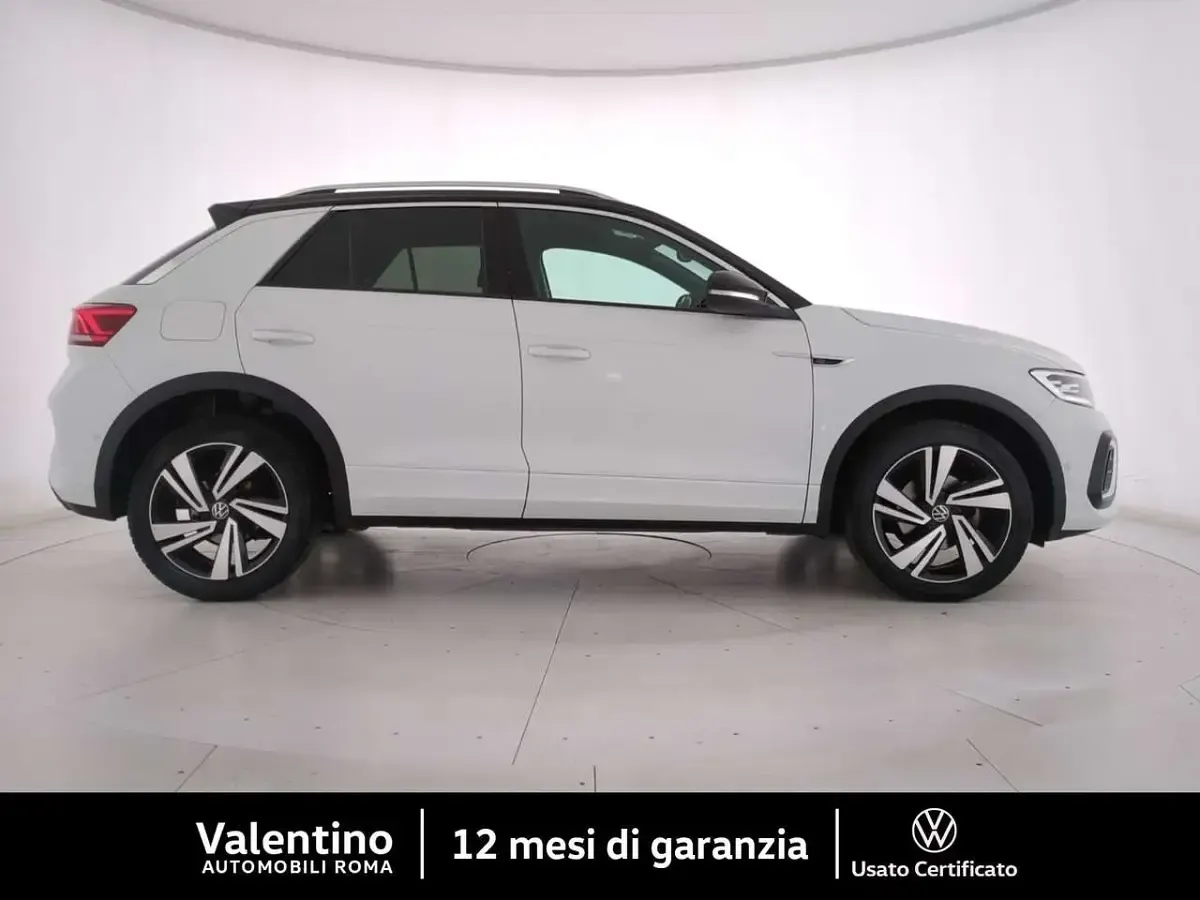 Usata VW T-Roc R-line 150 CV (110 kW) 2024 Bianco SUV