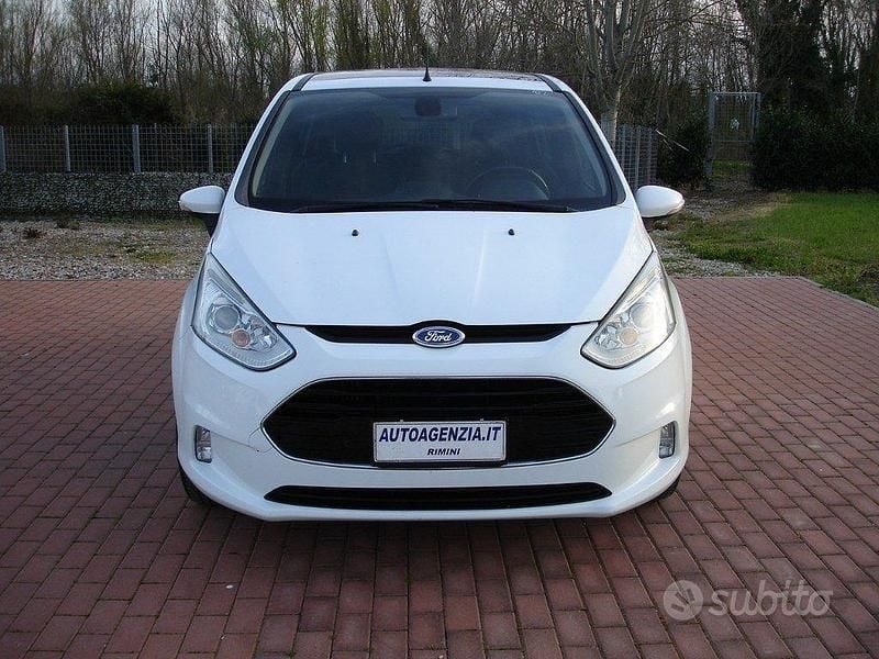 Usata Ford B-MAX 95 CV (69 kW) 2012 Bianco Monovolume