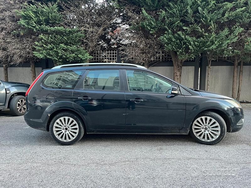 Usata Ford Focus 109 CV (80 kW) 2008 Station wagon