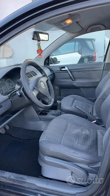 Usata VW Polo 54 CV (39 kW) 2008 Nero Berlina