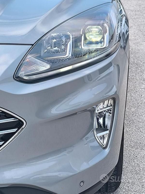Usata Ford Kuga Business Edition 120 CV (88 kW) 2021 Grigio SUV