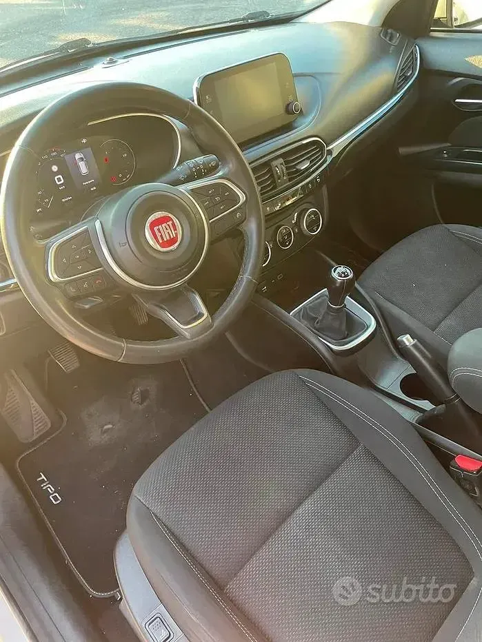 Usata Fiat Tipo City Life 101 CV (74 kW) 2021 Grigio Berlina