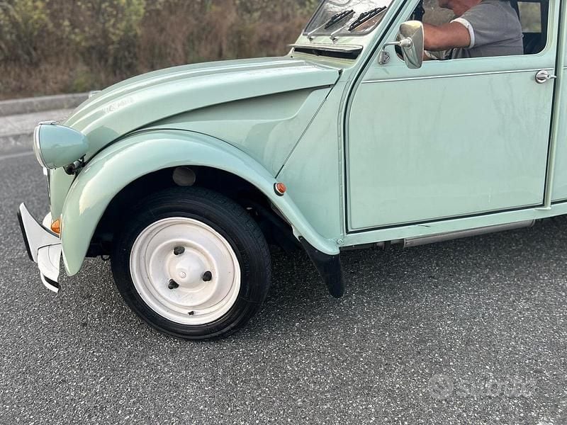 Usata Citroën 2CV 29 CV (21 kW) 1982 Berlina