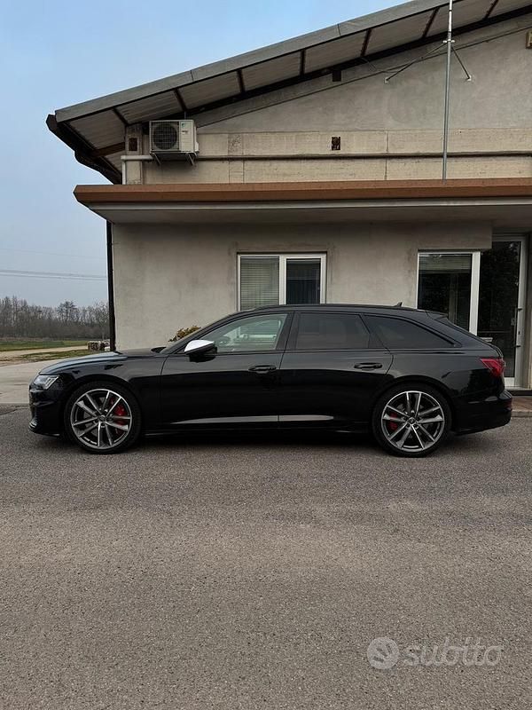 Usata Audi S6 Comfort 350 CV (257 kW) 2022 Nero Station wagon
