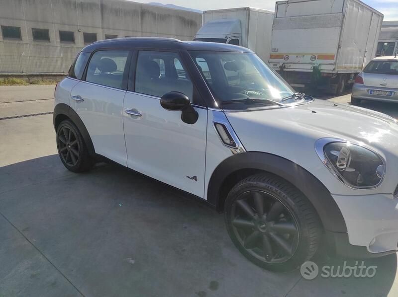 Usata Mini Countryman 111 CV (81 kW) 2013 Bianco SUV