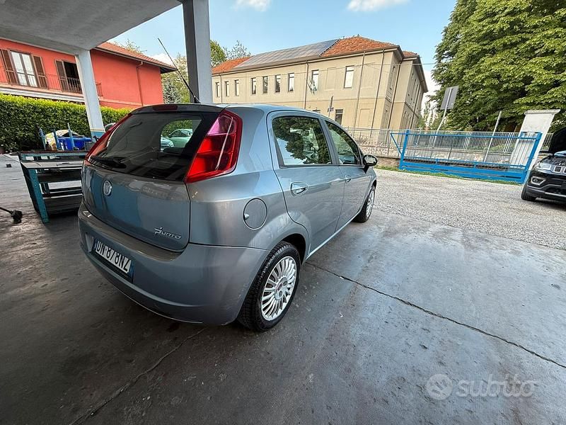 Usata Fiat Grande Punto 95 CV (69 kW) 2008 Utilitaria