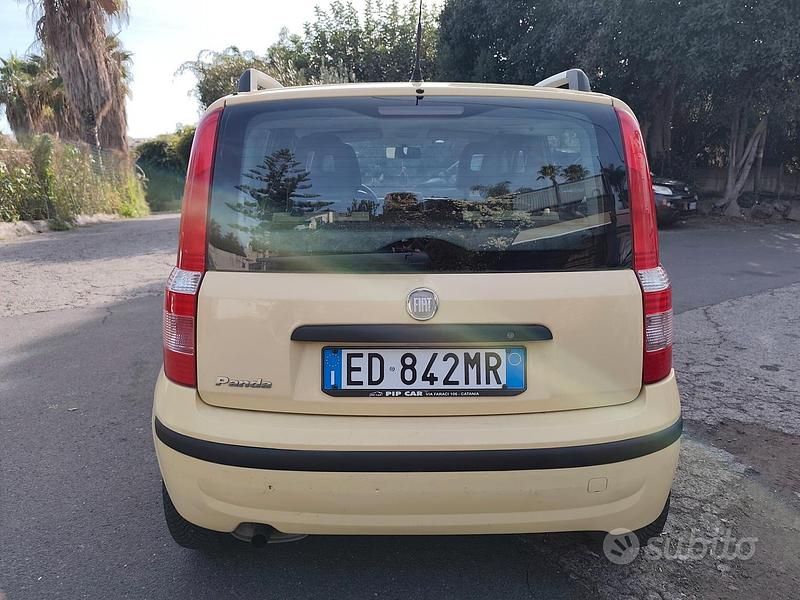 Usata Fiat Panda 74 CV (54 kW) 2010 Bianco Berlina