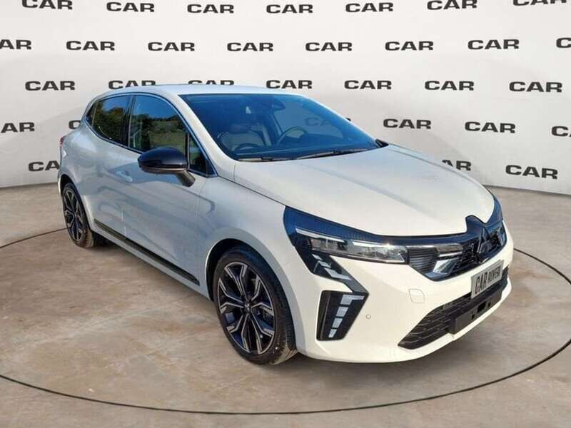 Bianco Nuova 2025 Mitsubishi Colt Intense Tre volumi | 18.000 € (Buon prezzo) - Immagine 1/4