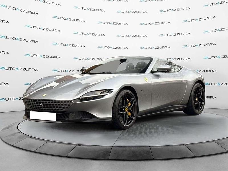 Usata Ferrari Roma 620 CV (456 kW) 2024 Grigio Cabrio