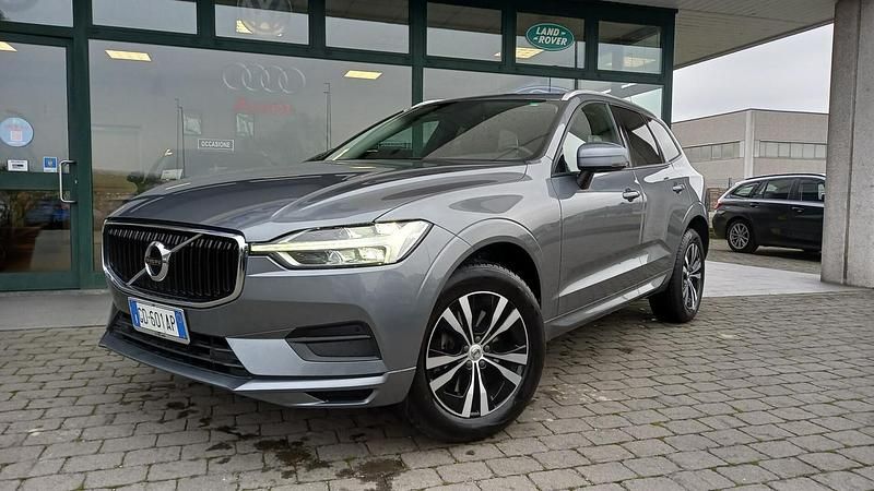Usata Volvo XC60 Momentum 197 CV (144 kW) 2020 Grigio SUV