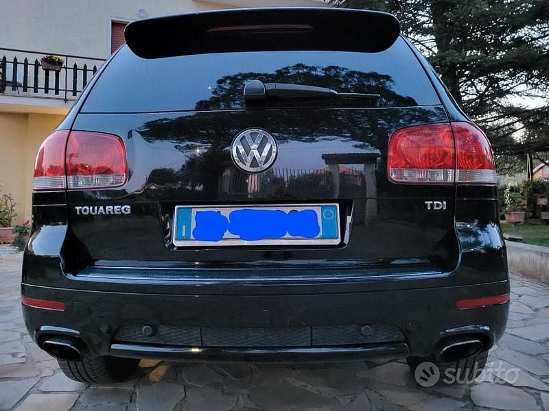 Usata VW Touareg 174 CV (127 kW) 2006 Nero SUV