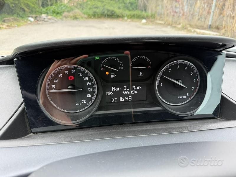 Usata Lancia Ypsilon 69 CV (50 kW) 2016 Grigio Utilitaria