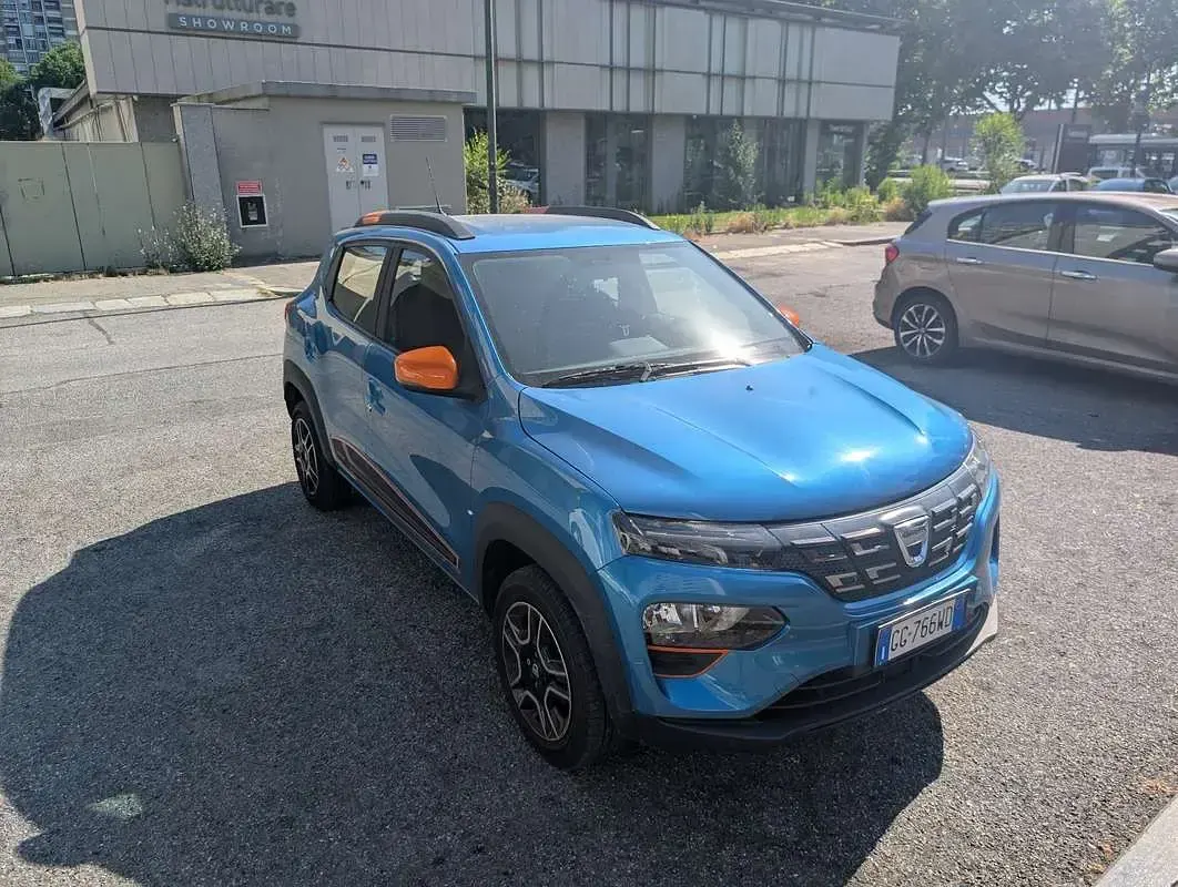 Usata Dacia Spring Comfort Plus 19 kW (26 CV) 2023 Utilitaria
