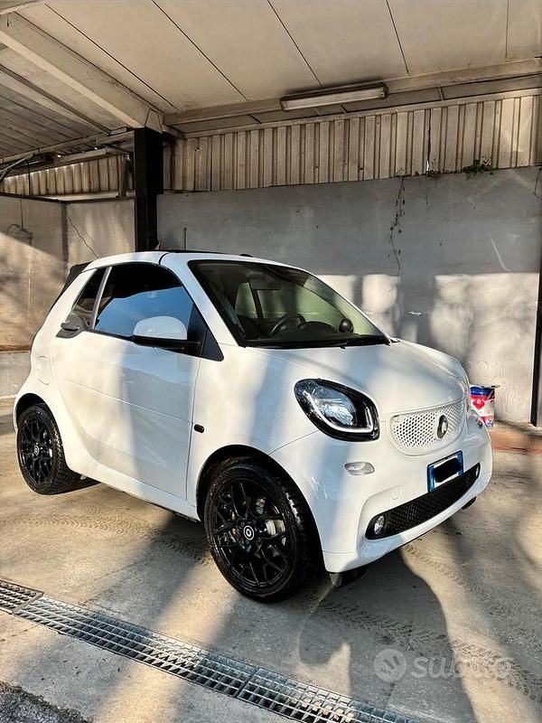 Usata Smart ForTwo Cabrio 90 CV (66 kW) 2019 Bianco Cabrio