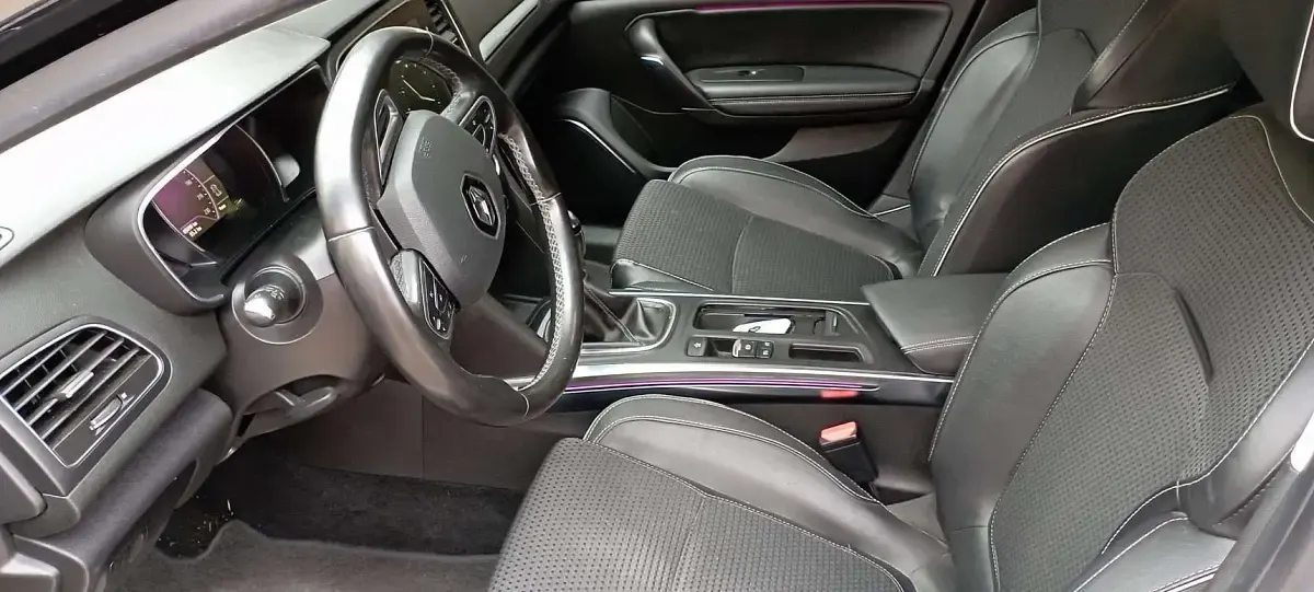 Usata Renault Mégane Bose Edition 110 CV (80 kW) 2016 Nero Berlina