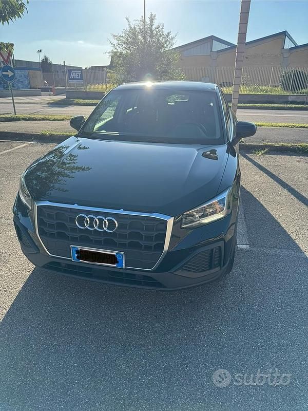 Nero Usata 2021 Audi Q2 Ambiente SUV | 24.500 € (Buon prezzo) - Immagine 1/4