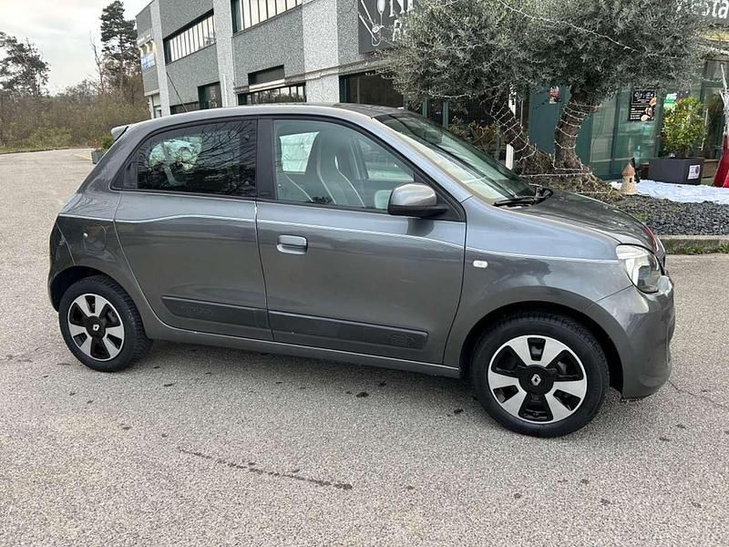 Usata Renault Twingo SE 69 CV (50 kW) 2016 Argento Utilitaria