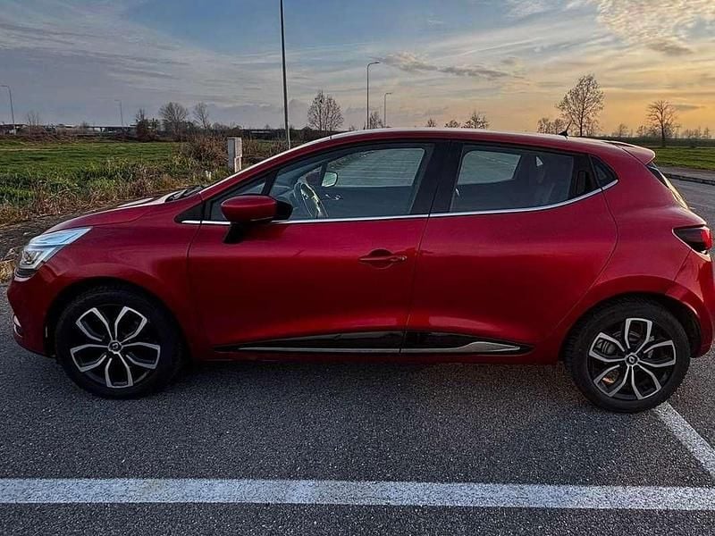 Usata Renault Clio IV 90 CV (66 kW) 2017 Rosso Berlina