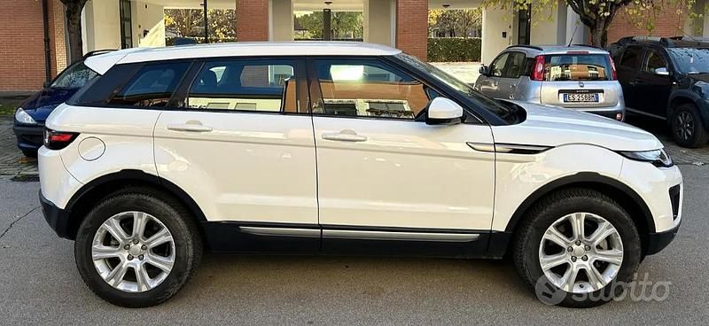Usata Land Rover Range Rover evoque Pure 150 CV (110 kW) 2017 Bianco SUV