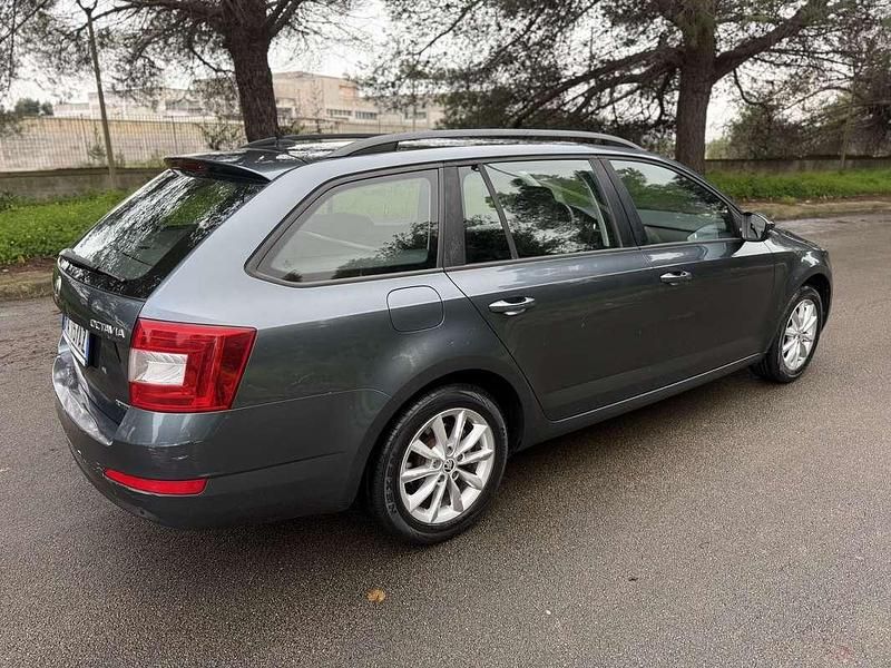 Usata Skoda Octavia G-TEC Active 110 CV (80 kW) 2015 Station wagon