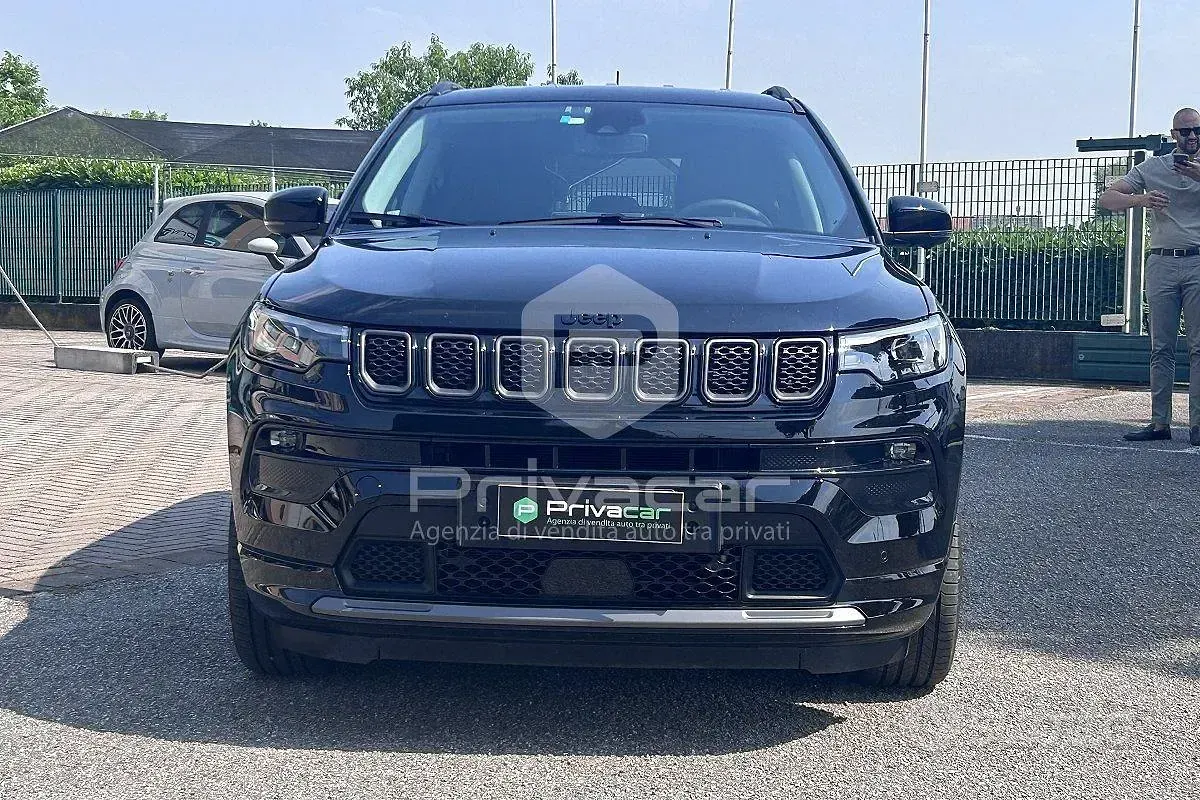 Usata Jeep Compass Summit 131 CV (96 kW) 2024 Nero SUV